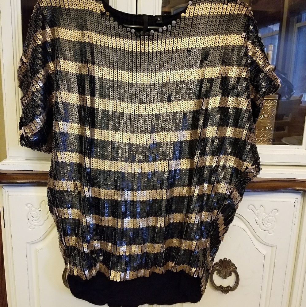 Night out* Joe's jeans sequin top